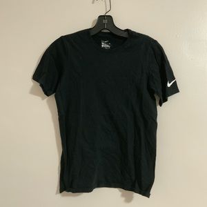 NIKE Black cotton tee